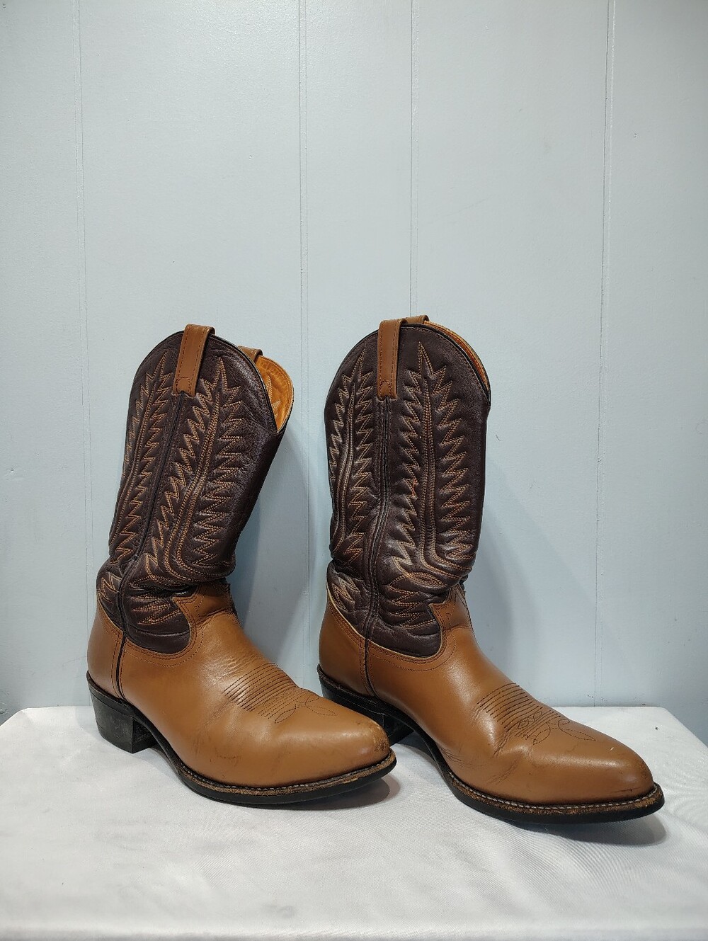 Vintage Iron Age Steel Toe Cowboy Boots 9D Brown Leather USA Made Biltrite